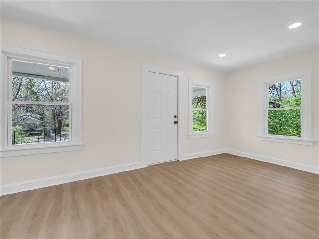 3928 E 58 Street — photo 6