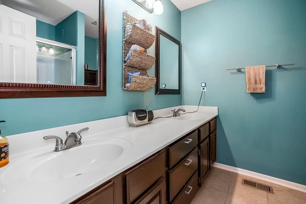 1229 Starbrooke Drive — photo 21