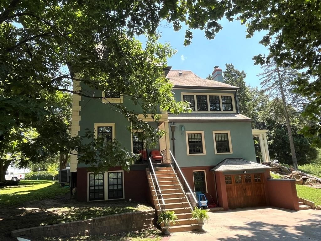 920 N Noyes Boulevard — photo 48