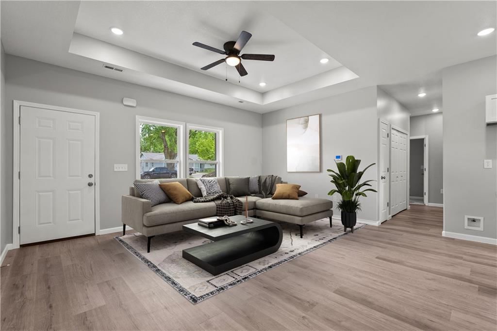 525 N Cedar Street — photo 9