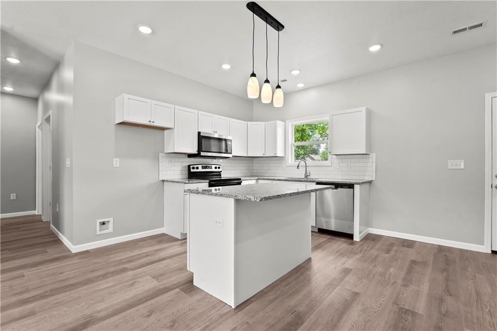 525 N Cedar Street — photo 12