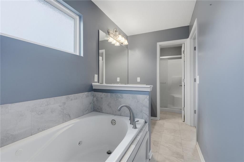 1043 E 14th Street — photo 18