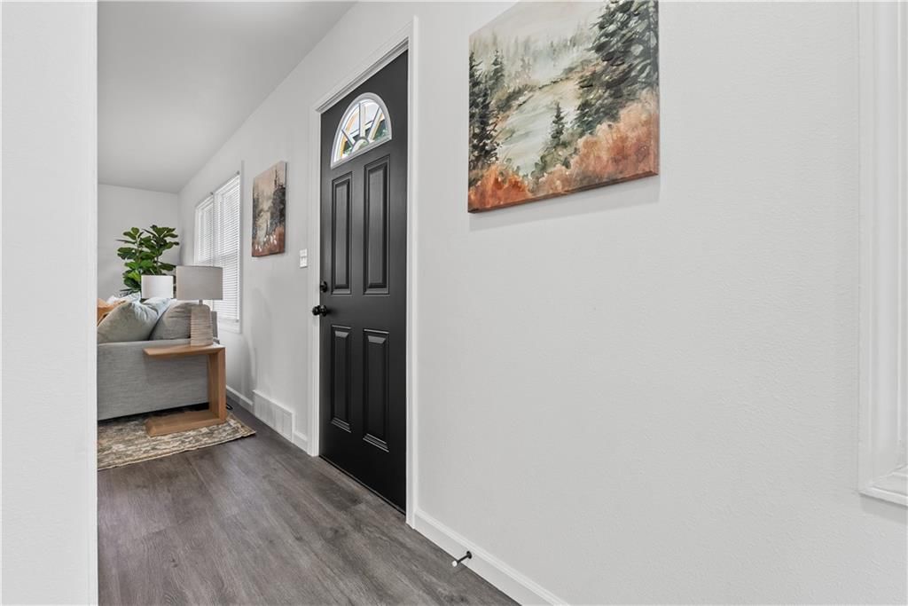 5036 Belmeade Road — photo 3
