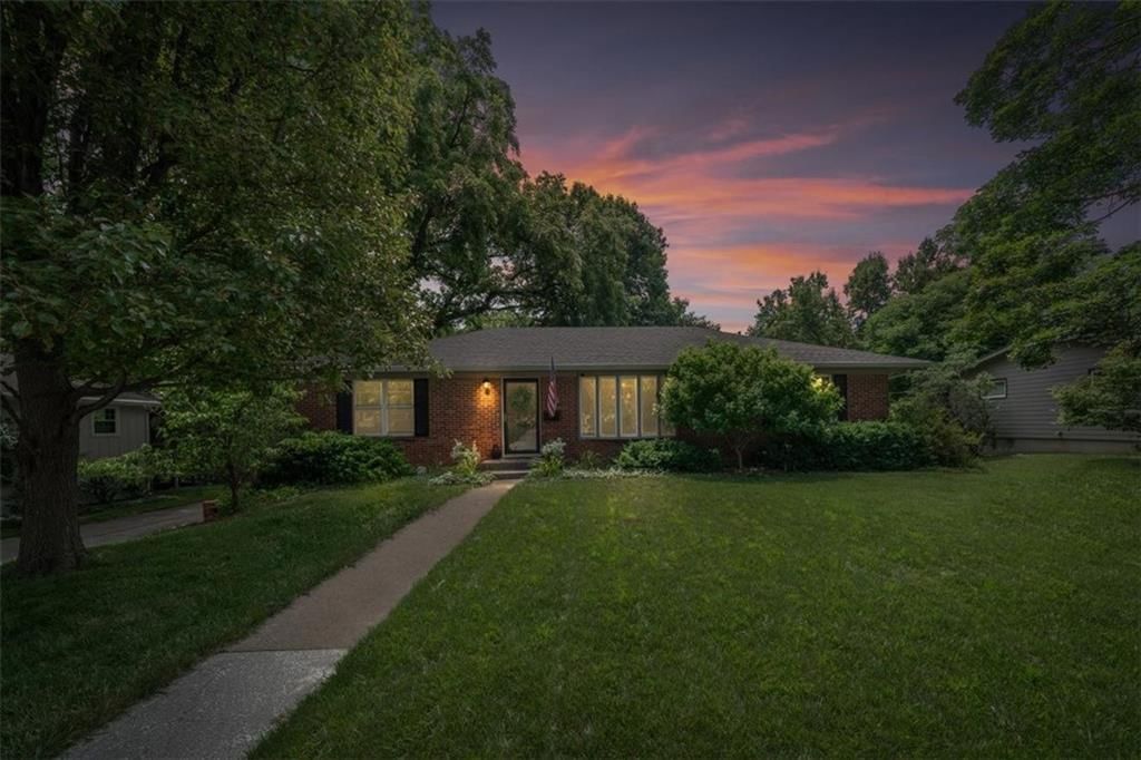 10103 W 70th Street — photo 27