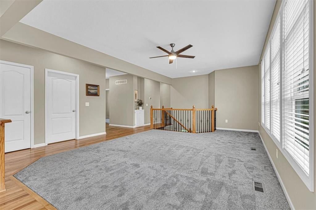 Photo 18 of 52 - 801 Englewood Drive