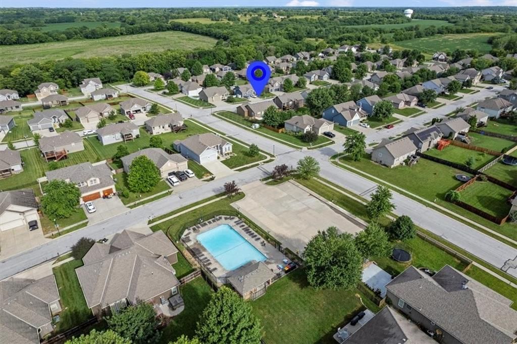 Photo 41 of 52 - 801 Englewood Drive