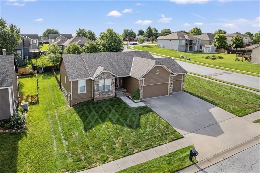 Photo 51 of 52 - 801 Englewood Drive