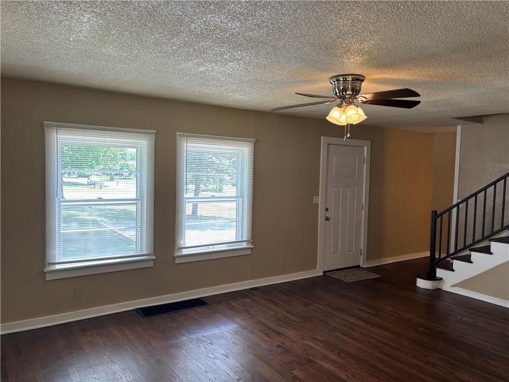 4210 DR GREAVES Road — photo 22