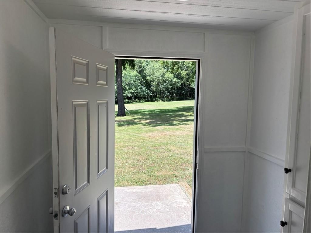 4210 DR GREAVES Road — photo 31