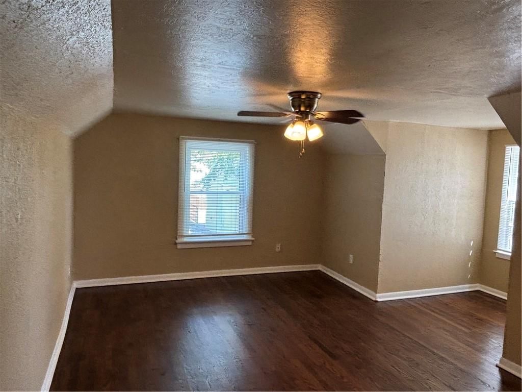 4210 DR GREAVES Road — photo 38