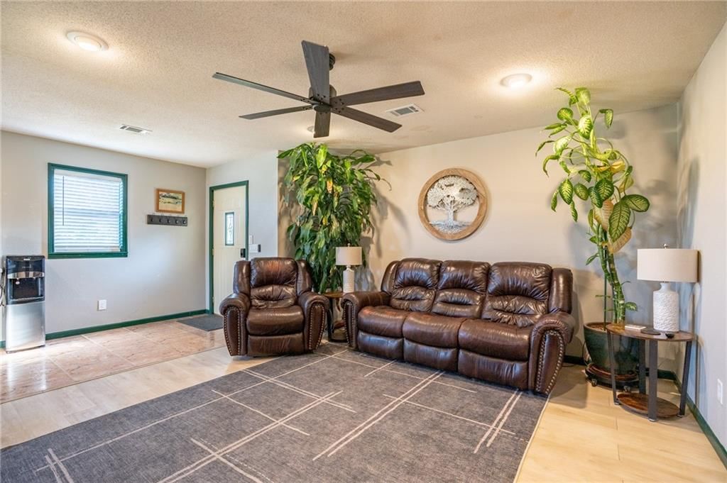 Photo 12 of 59 - 23058 160th Street