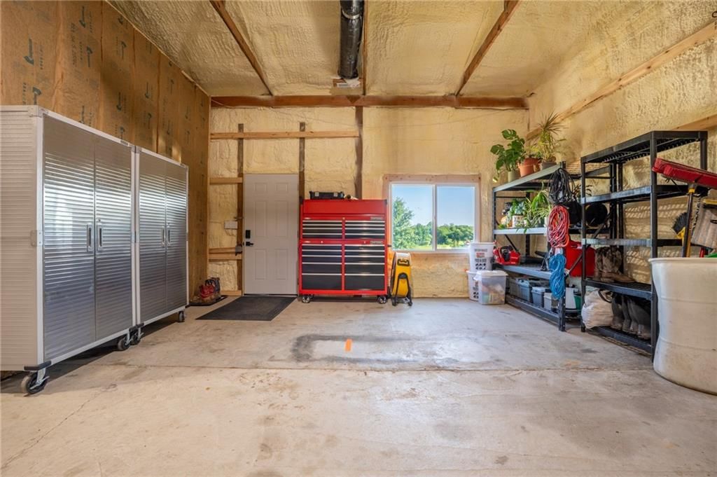 Photo 30 of 59 - 23058 160th Street