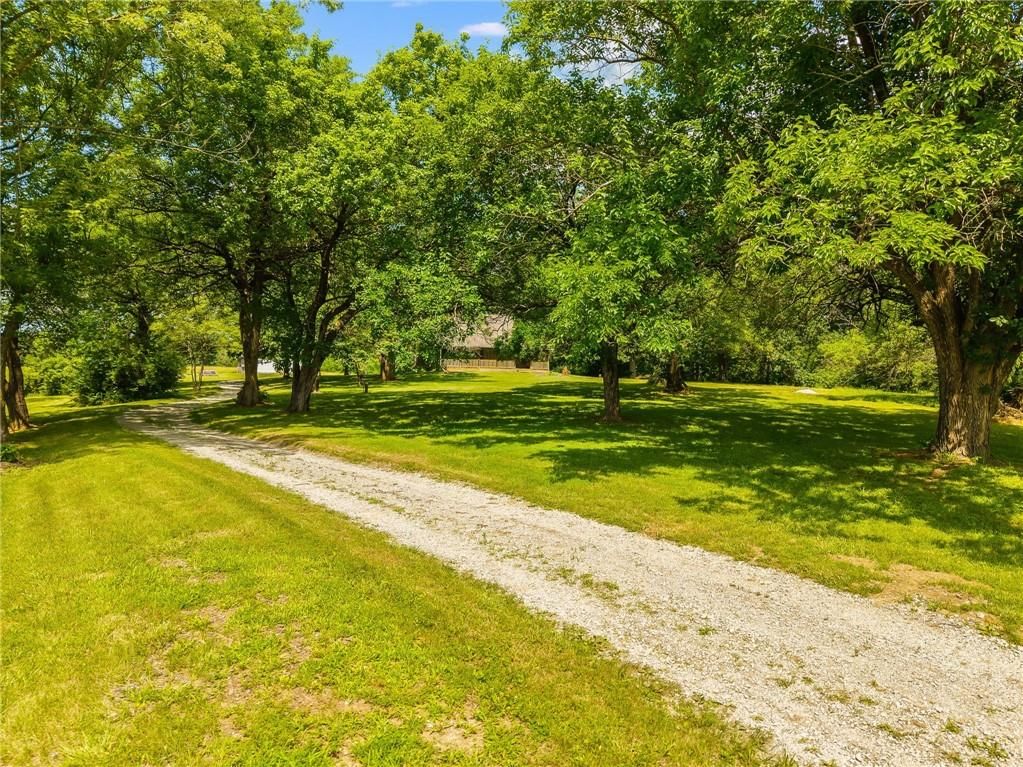 Photo 7 of 46 - 5122 NW Starfield Road