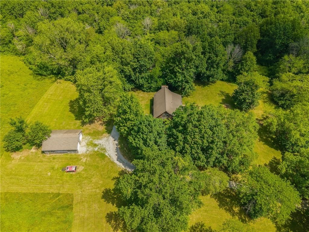 Photo 14 of 46 - 5122 NW Starfield Road