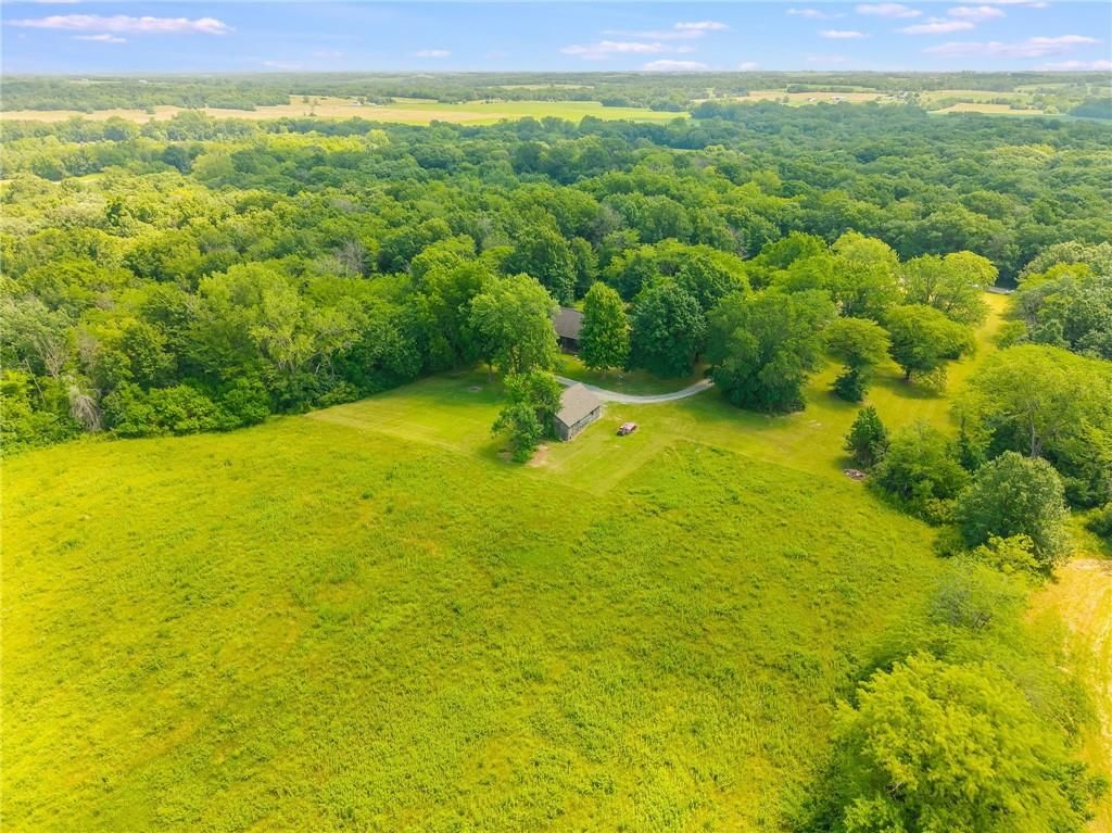 Photo 17 of 46 - 5122 NW Starfield Road