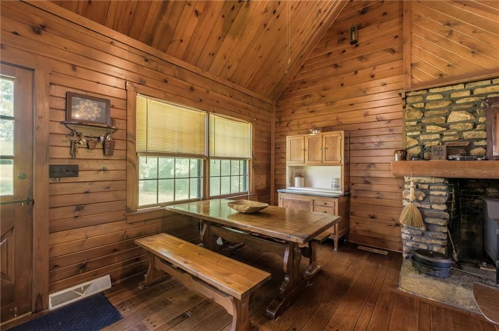 Photo 27 of 46 - 5122 NW Starfield Road