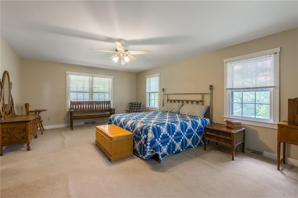 Photo 35 of 46 - 5122 NW Starfield Road