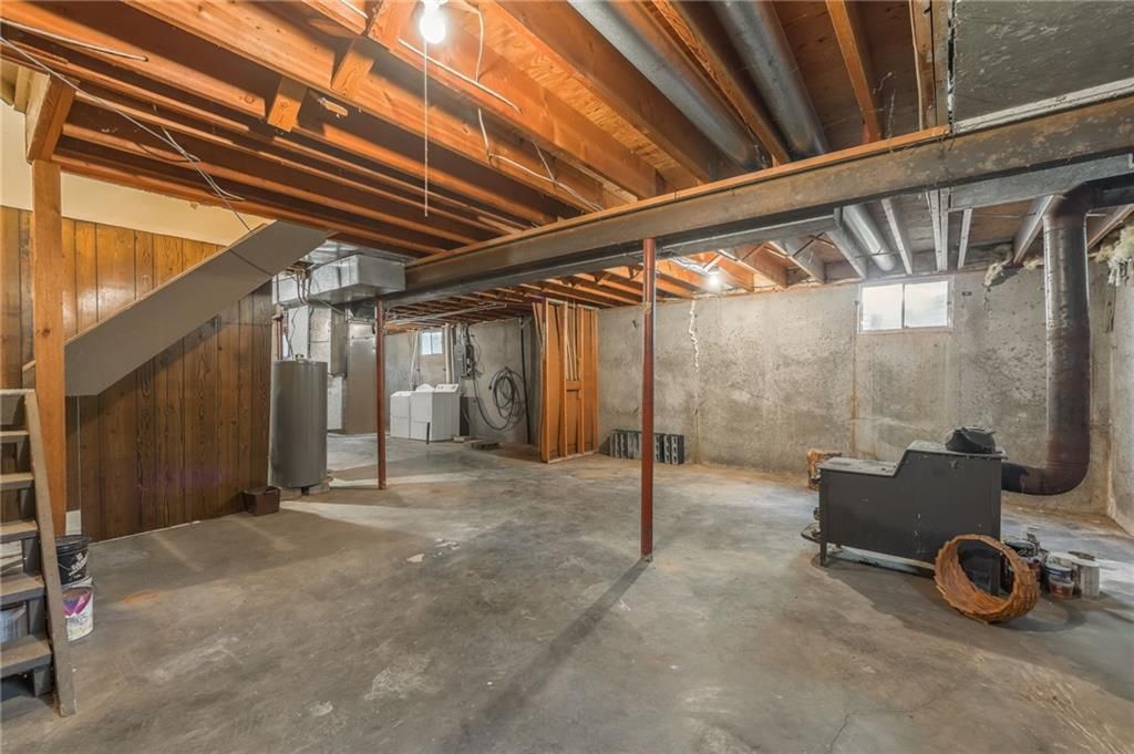 Photo 43 of 46 - 5122 NW Starfield Road