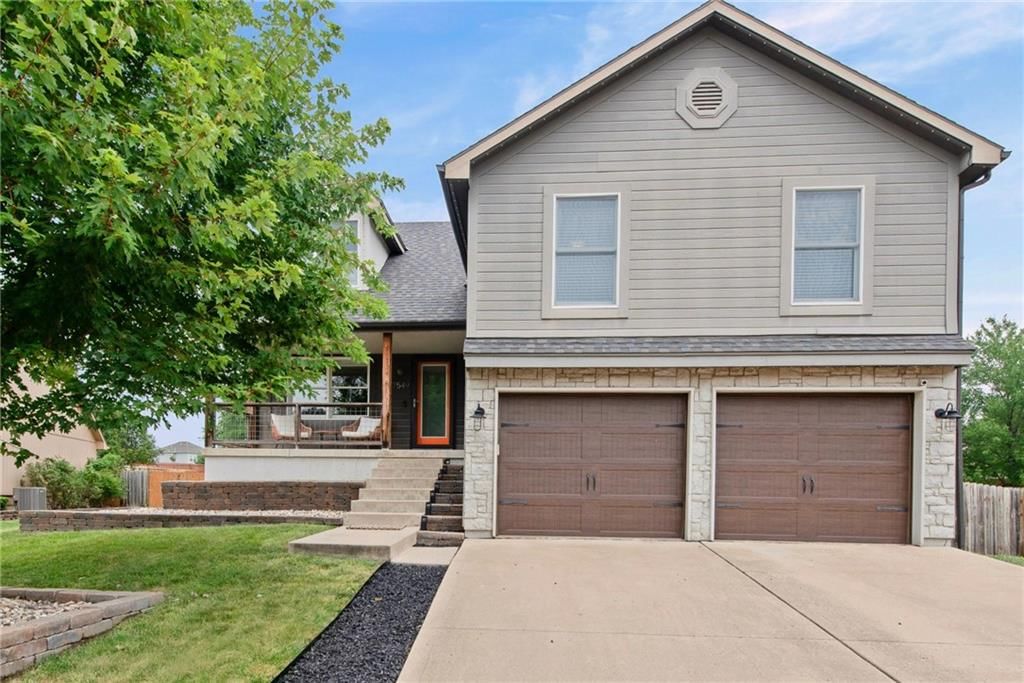 7549 N Tullis Avenue, Kansas City, MO