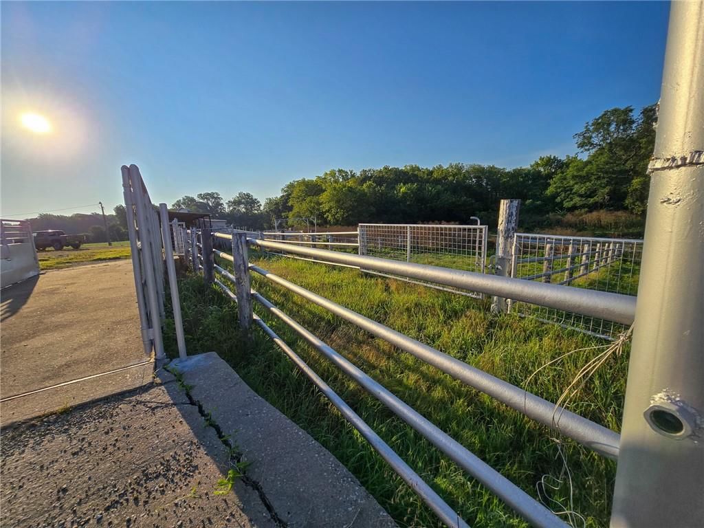 AB Avenue — photo 45