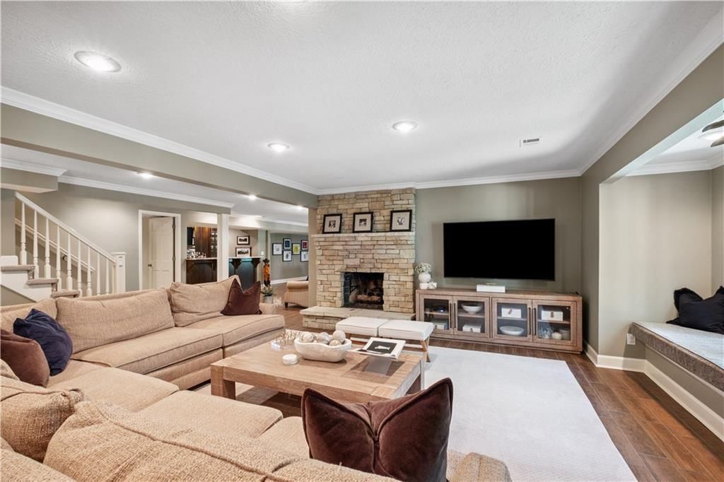 12309 Catalina Street — photo 42