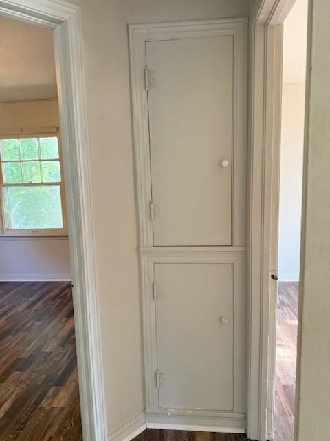 Photo 15 of 21 - 1705 S Walnut Street