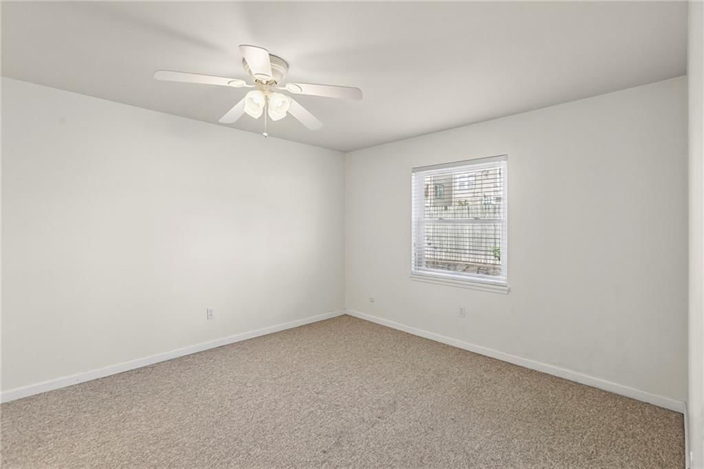 5006 Baltimore Avenue — photo 17
