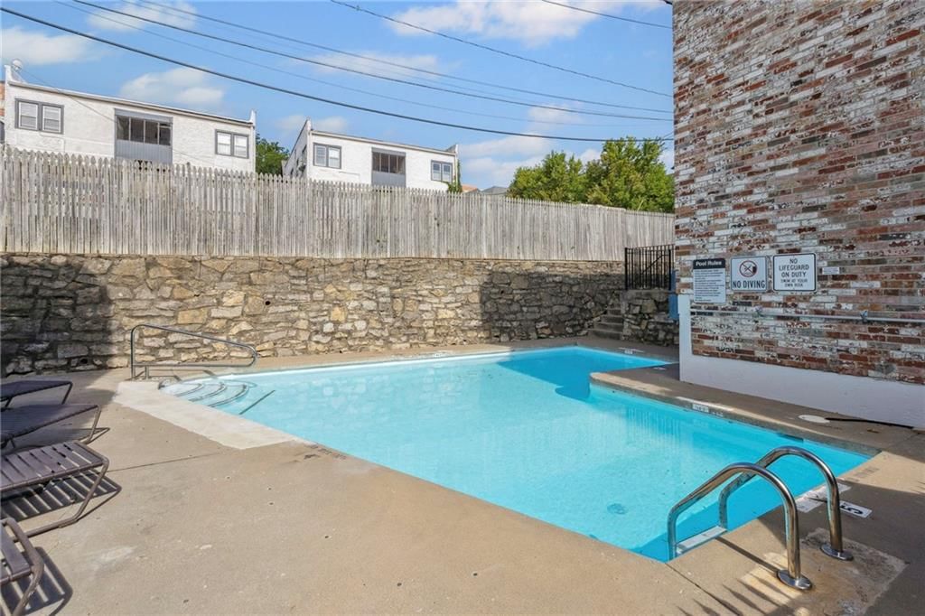5006 Baltimore Avenue — photo 26