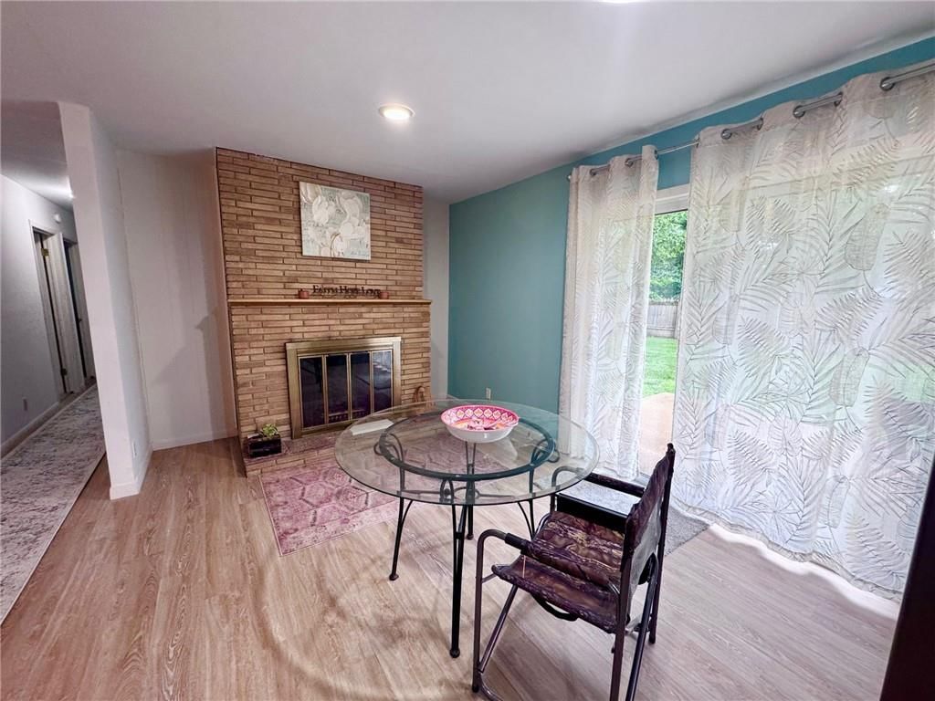 1012 Meadowbrook Road E — photo 4