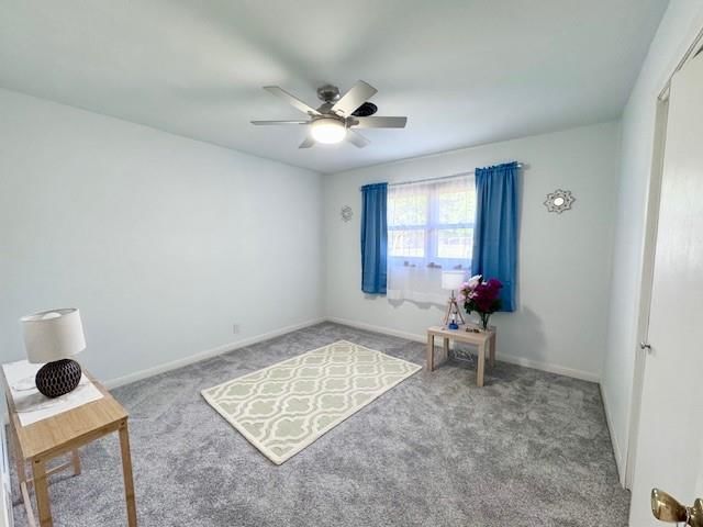 1012 Meadowbrook Road E — photo 9