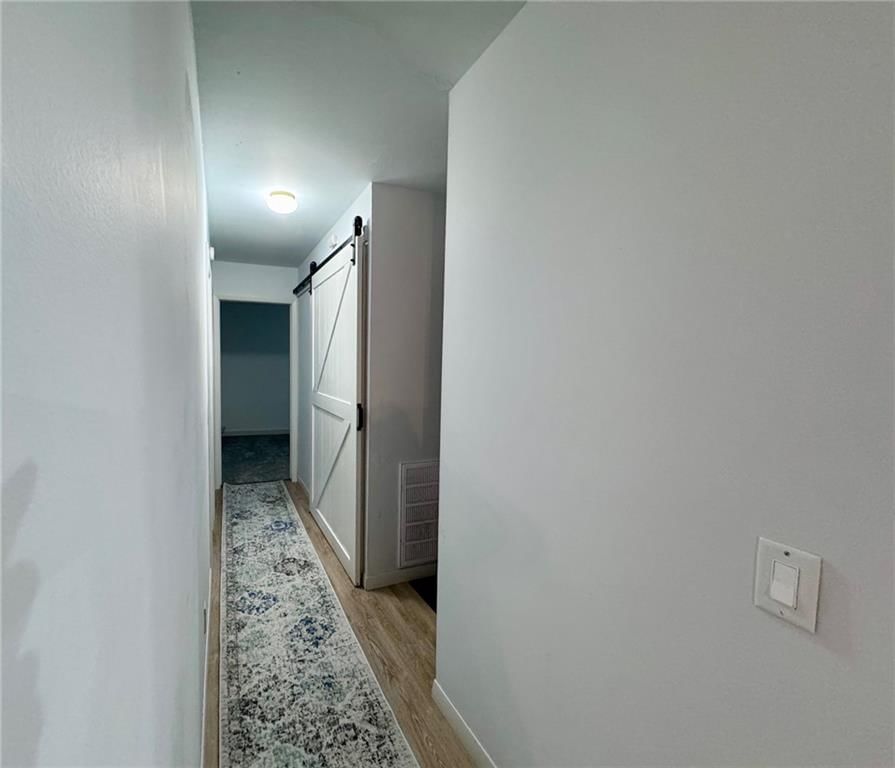 1012 Meadowbrook Road E — photo 12