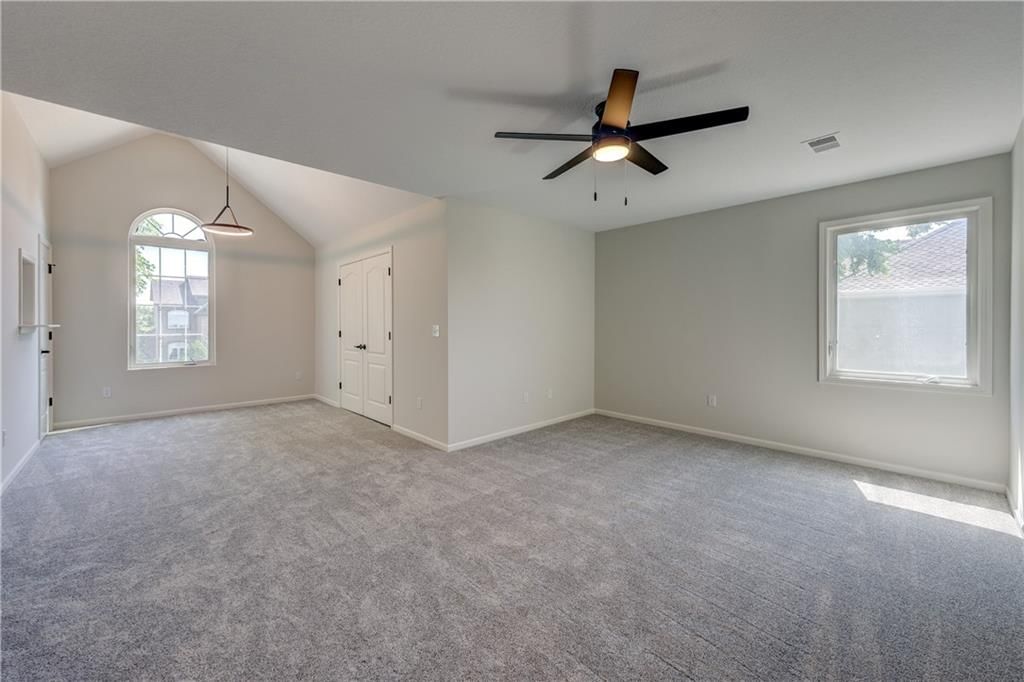 24108 W 67th Terrace — photo 10