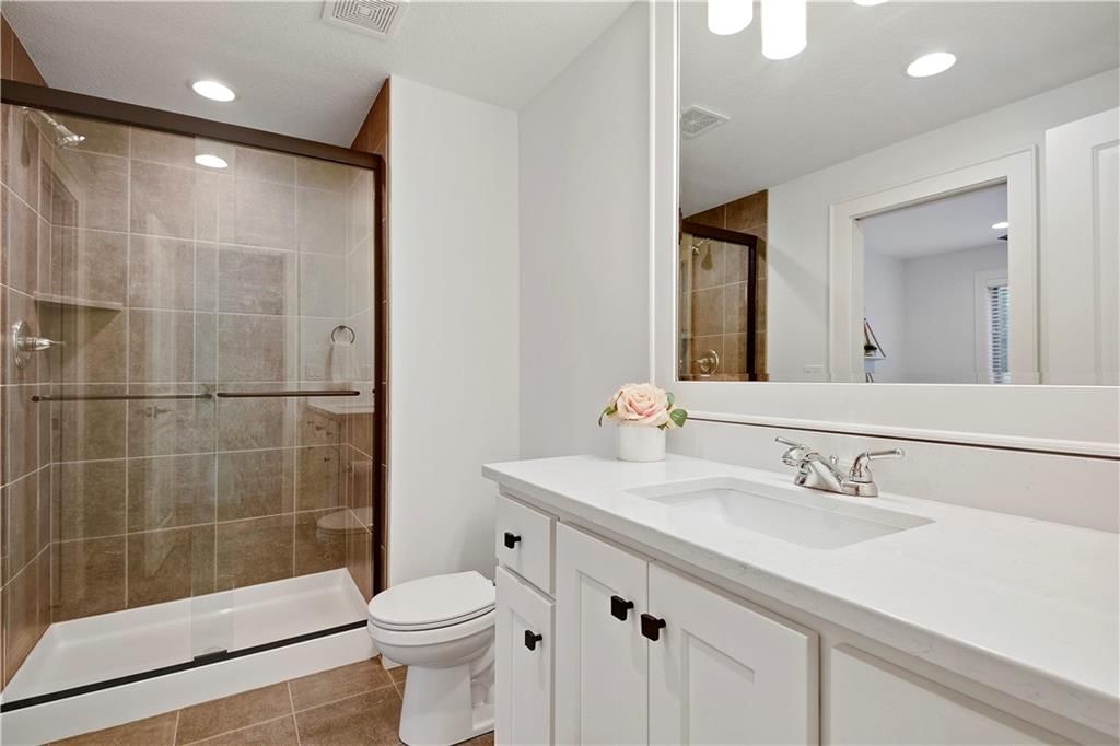 Photo 50 of 60 - 2144 W 89th Terrace