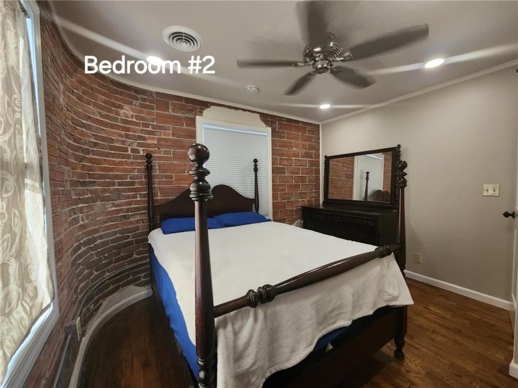 114 E Saint John Street — photo 11