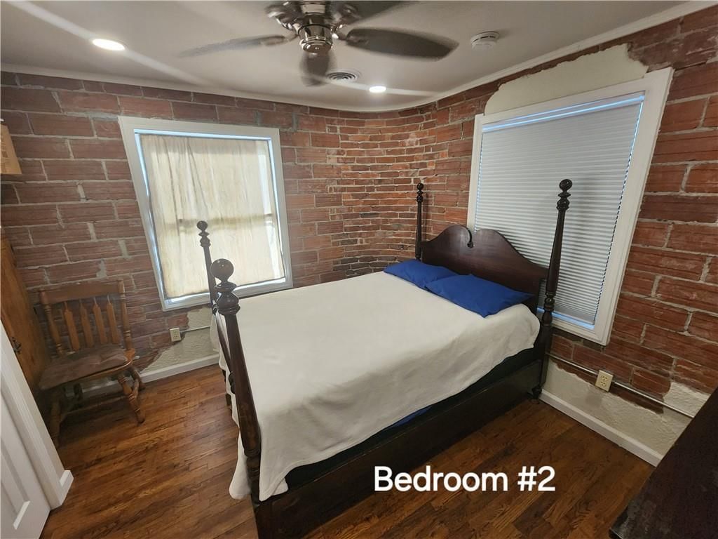 114 E Saint John Street — photo 12