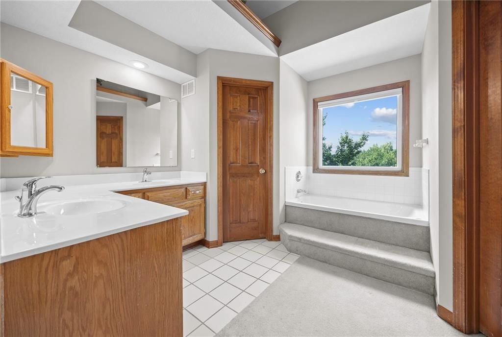 11840 S Woodland Street — photo 18