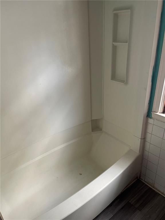 5229 E 8th Street — photo 11