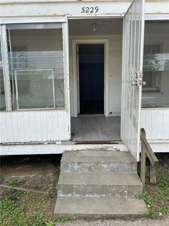 5229 E 8th Street — photo 17