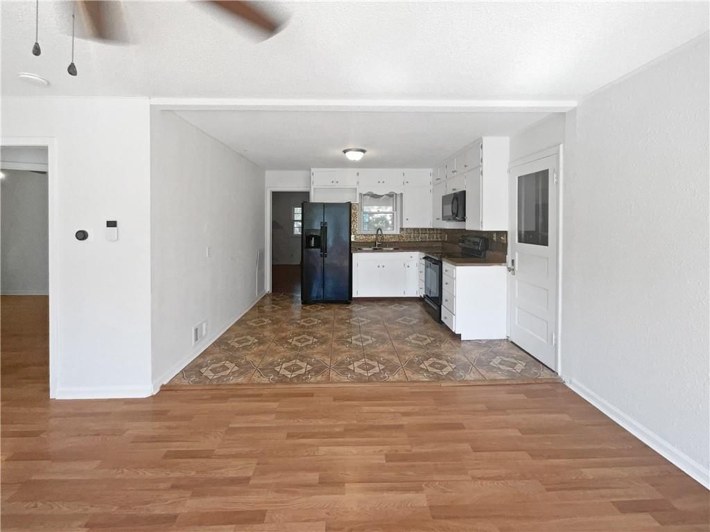 4958 N Lister Avenue — photo 10