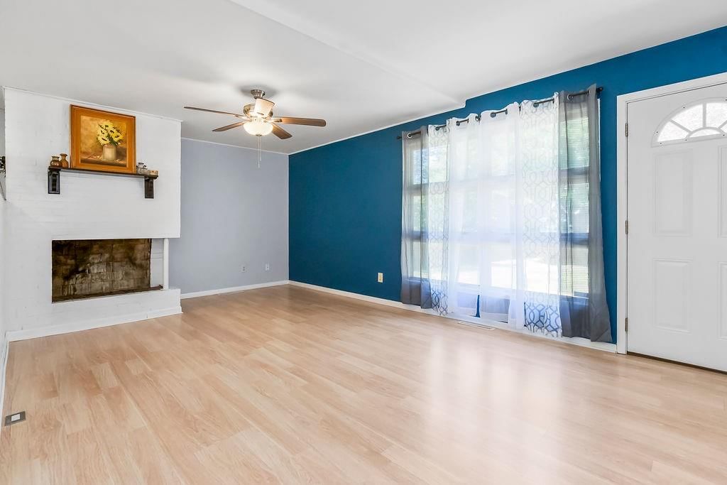 1202 S Willow Street — photo 3