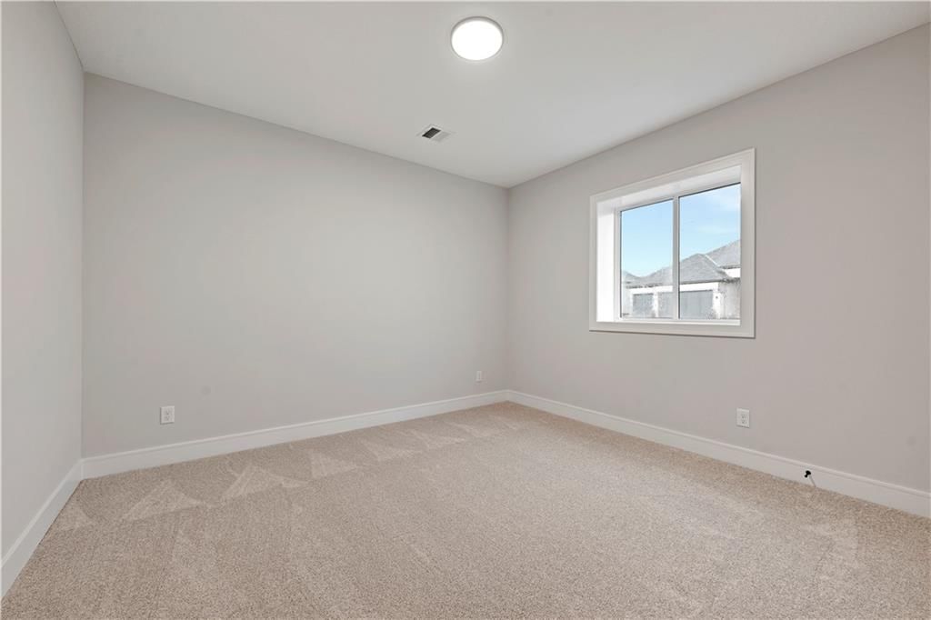 9845 Shady Bend Road — photo 32