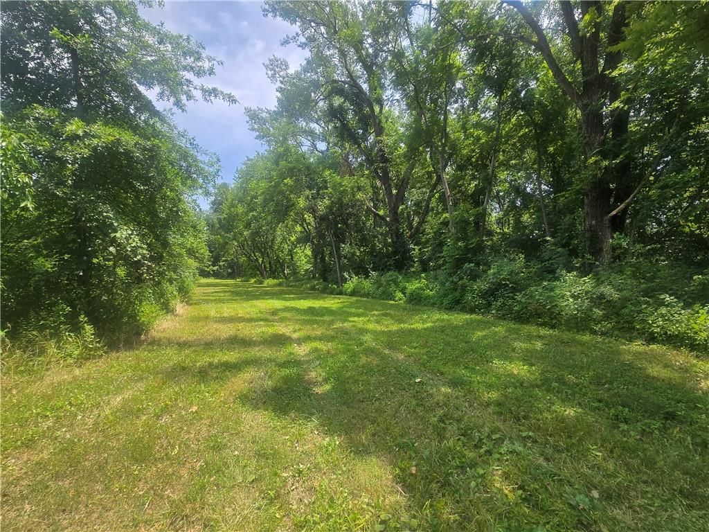 40000 E Gunn City Road — photo 47
