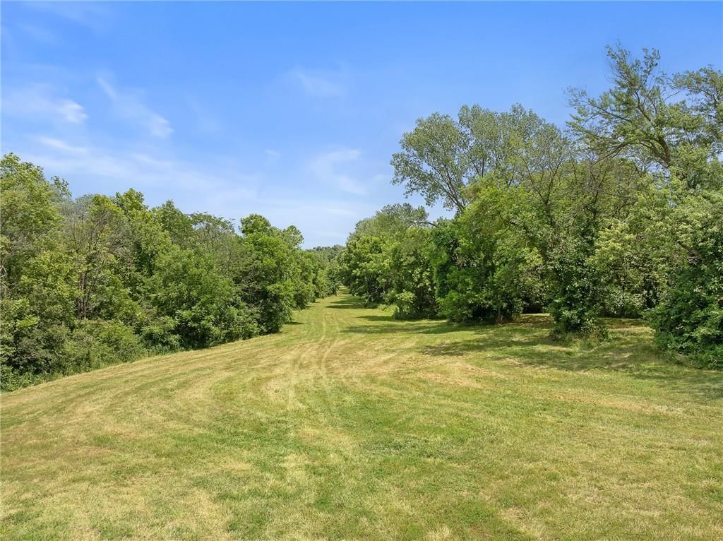 40000 E Gunn City Road — photo 86