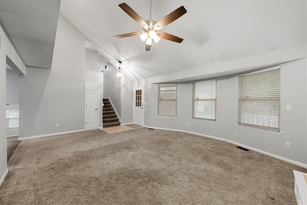 1324 Princeton Drive — photo 5