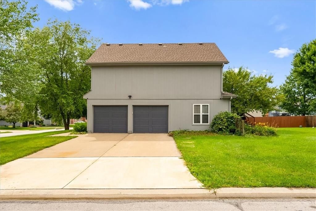 1324 Princeton Drive — photo 36