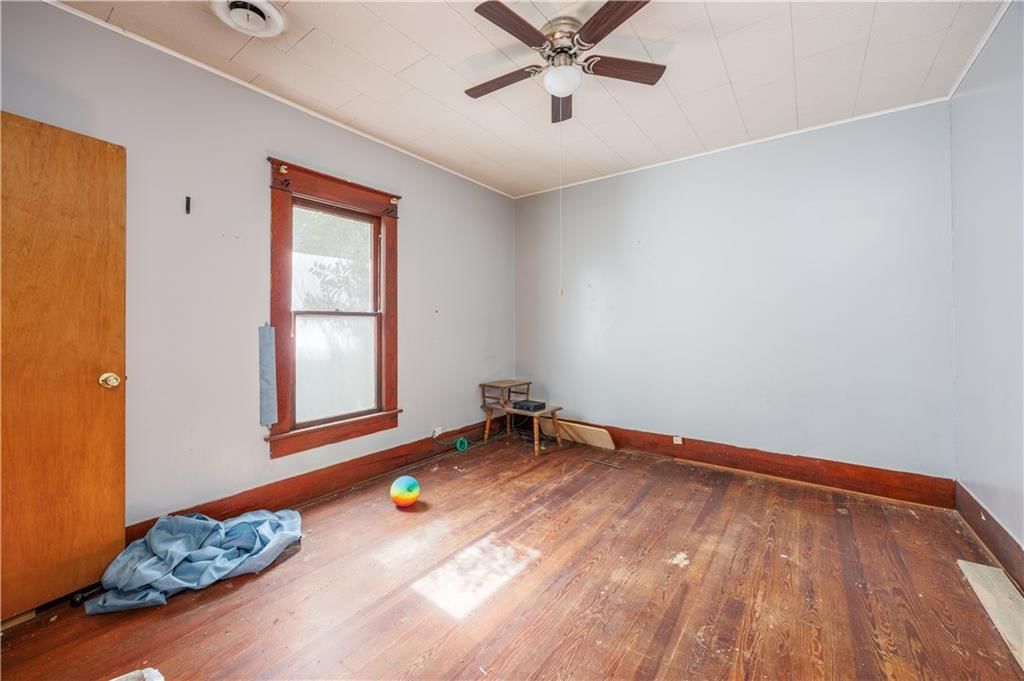 919 Indiana Street — photo 13