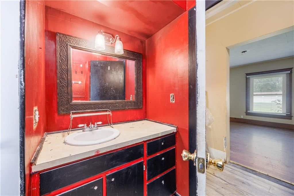 919 Indiana Street — photo 15