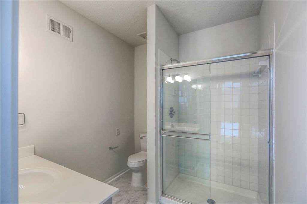 129 SE Chelsea Drive — photo 30