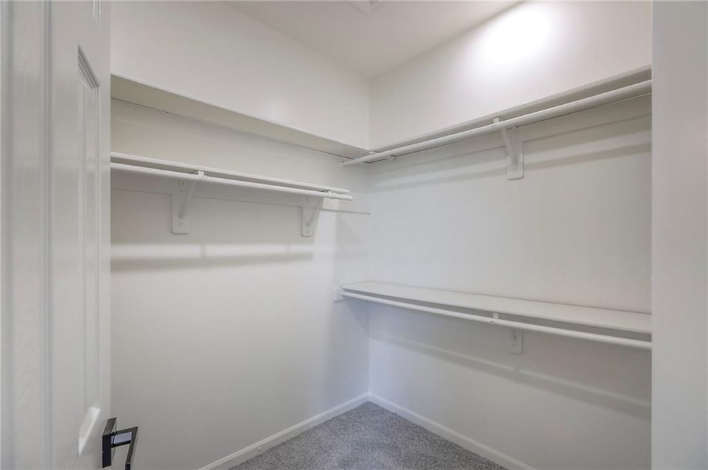 129 SE Chelsea Drive — photo 47