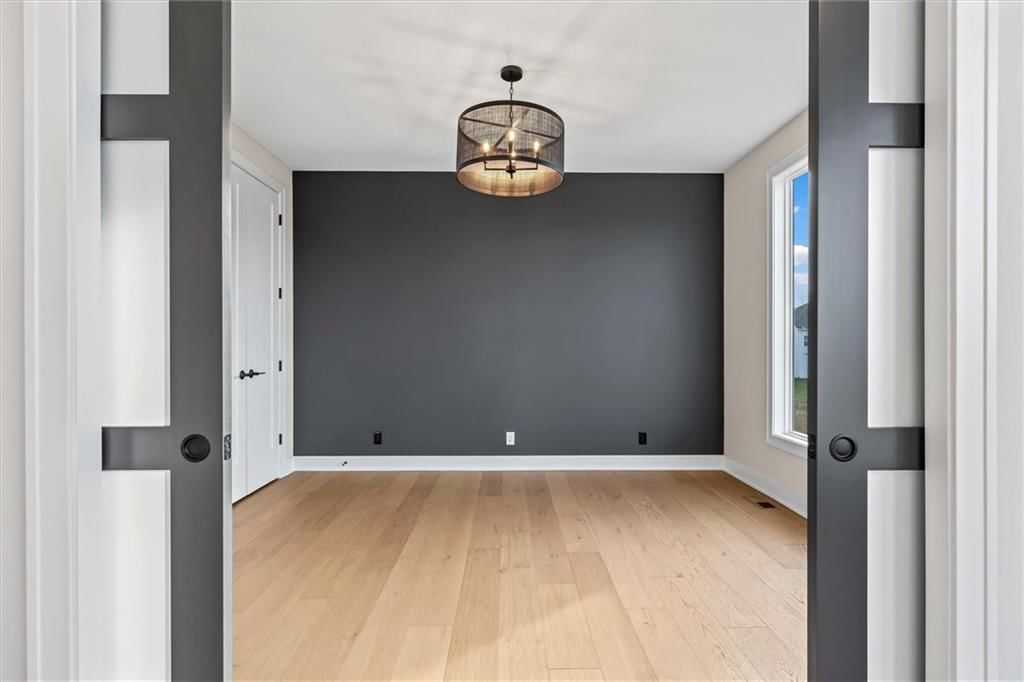 8008 Round Prairie Street — photo 14